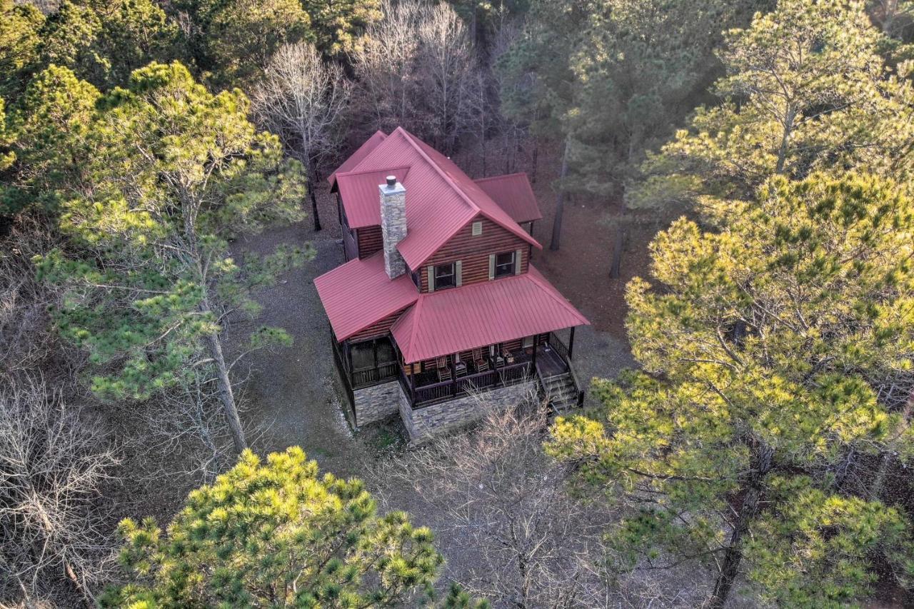 Broken Bow Cabin With Deck, Hot Tub And Fire Pit! المظهر الخارجي الصورة